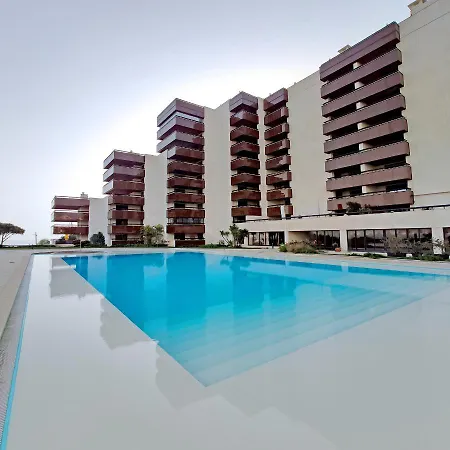 아파트 Guestready - Royal Apartment Atrium Cascais *