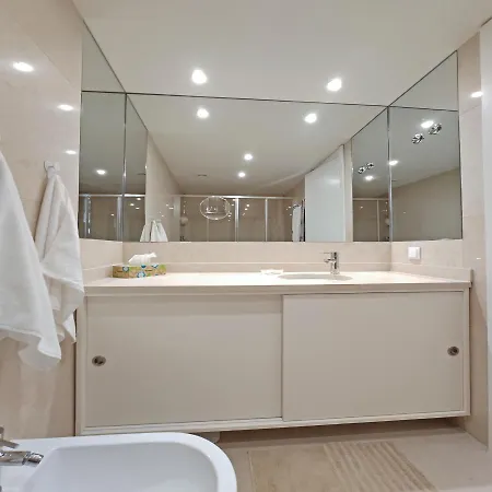 아파트 Guestready - Royal Apartment Atrium Cascais *